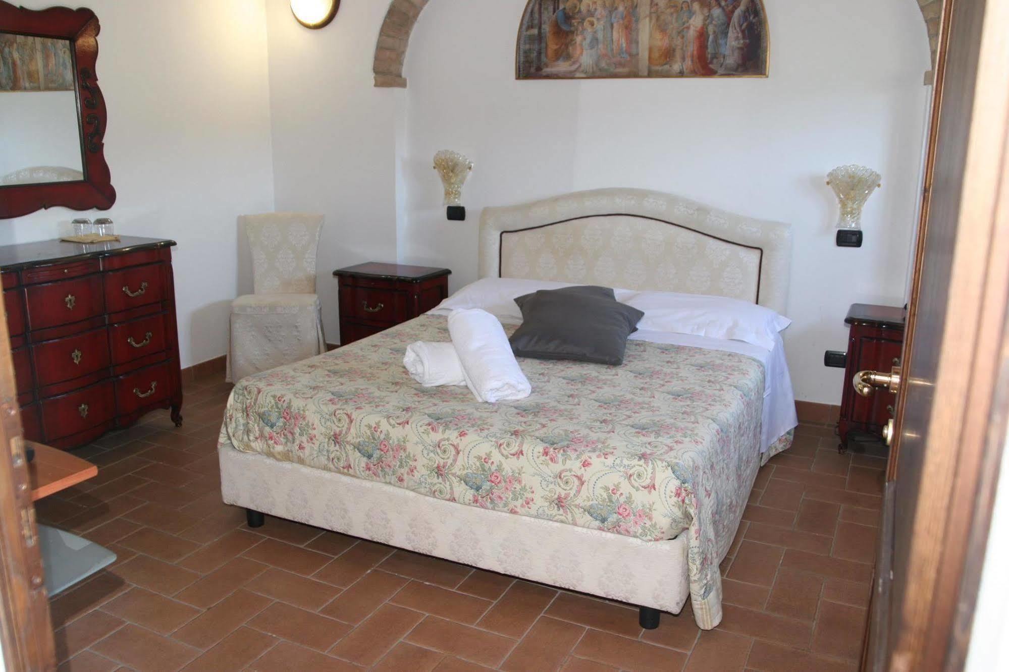 מלון Città di Castello Borgo Dei Sapori מראה חיצוני תמונה
